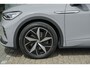Volkswagen ID.5 GTX 300pk 77 kWh Sportstoelen Warmtepomp Trekhaak elektrisch NLauto 1e Eigenaar