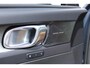 Volvo XC40 T4 Recharge Inscription | Panoramadak | Verwarmbare voorstoelen en stuurwiel | Premium audio by Harman Kardon | Adaptieve cruise control | Verwarmbare voorruit | Apple carplay/Android auto