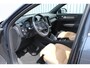 Volvo XC40 T4 Recharge Inscription | Panoramadak | Verwarmbare voorstoelen en stuurwiel | Premium audio by Harman Kardon | Adaptieve cruise control | Verwarmbare voorruit | Apple carplay/Android auto