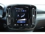Volvo XC40 T4 Recharge Inscription | Panoramadak | Verwarmbare voorstoelen en stuurwiel | Premium audio by Harman Kardon | Adaptieve cruise control | Verwarmbare voorruit | Apple carplay/Android auto