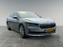 Skoda Superb 1.5 150pk TSI MHEV First Edition Winterpakket | Lichtmetalen velgen 19" Veritate zilver | Stoelventilatie en massagefunctie vóór