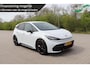 CUPRA Born Performance One 62 kWh | kuipzetels met massage | stoel & stuurverwarming | adaptieve cruise control | Android auto & Apple carplay | soh 92.41 % |