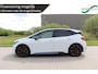 CUPRA Born Performance One 62 kWh | kuipzetels met massage | stoel & stuurverwarming | adaptieve cruise control | Android auto & Apple carplay | soh 92.41 % |