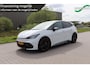 CUPRA Born Performance One 62 kWh | kuipzetels met massage | stoel & stuurverwarming | adaptieve cruise control | Android auto & Apple carplay | soh 92.41 % |