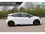 CUPRA Born Performance One 62 kWh | kuipzetels met massage | stoel & stuurverwarming | adaptieve cruise control | Android auto & Apple carplay | soh 92.41 % |