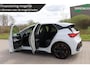 CUPRA Born Performance One 62 kWh | kuipzetels met massage | stoel & stuurverwarming | adaptieve cruise control | Android auto & Apple carplay | soh 92.41 % |