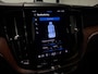 Volvo XC60 2.0 T8 Plug-in hybrid AWD Ultimate Bright Panodak Bowers&Wilkins Luchtvering 360 Camera Leder