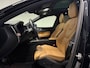 Volvo XC60 2.0 T8 Plug-in hybrid AWD Ultimate Bright Panodak Bowers&Wilkins Luchtvering 360 Camera Leder