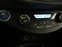 Toyota Yaris 1.5 Hybrid Lease - ORIGINEEL NEDERLANDSE AUTO - VOLLEDIG DEALER ONDERHOUDEN - CRUISE CONTROL - ACHTERUITRIJCAMERA - NAVIGATIE - LICHTMETALEN VELGEN 15 INCH