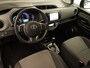 Toyota Yaris 1.5 Hybrid Lease - ORIGINEEL NEDERLANDSE AUTO - VOLLEDIG DEALER ONDERHOUDEN - CRUISE CONTROL - ACHTERUITRIJCAMERA - NAVIGATIE - LICHTMETALEN VELGEN 15 INCH