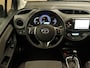 Toyota Yaris 1.5 Hybrid Lease - ORIGINEEL NEDERLANDSE AUTO - VOLLEDIG DEALER ONDERHOUDEN - CRUISE CONTROL - ACHTERUITRIJCAMERA - NAVIGATIE - LICHTMETALEN VELGEN 15 INCH