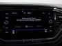 Volkswagen T-Roc 1.5 TSI Sport R-Design Automaat Navigatie Stoelverwarming Afneembare trekhaak Sfeerverlichting LED Lichtmetalen velgen Adaptieve cruise control Apple Carplay/ Andriod Auto Digitale cockpit