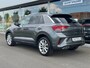Volkswagen T-Roc 1.5 TSI R-Line Edition automaat,elektrische achterklep,achteruitrijcamera,led,keyless,apple-carplay