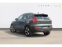 Volvo XC40 B3 177PK Automaat Plus Dark Panoramisch schuif-kanteldak / Adaptieve Cruise Control / Google infotainment / Parkeersensoren voor en achter met camera achter / Lederen bekleding / Blis