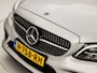 Mercedes-Benz C-klasse 160 AMG Sport Automaat (VIRTUAL COCKPIT, APPLE CARPLAY, GROOT NAVI, LEDER/ALCANTARA, CAMERA, SPORTSTOELEN, STOELVERWARMING, GETINT GLAS, NIEUWSTAAT)