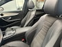 Mercedes-Benz E-klasse Estate 300 e AMG Line Panorama Dak | Alcantara/Leer | AMG-Styling | Elek. Stoelen | Elek. Achterklep | Stoelverwarming | LED | AMG-styling | Achteruitrijcamera | Adaptieve Cruise Control