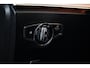 Mercedes-Benz E-klasse Estate 300 e AMG Line Panorama Dak | Alcantara/Leer | AMG-Styling | Elek. Stoelen | Elek. Achterklep | Stoelverwarming | LED | AMG-styling | Achteruitrijcamera | Adaptieve Cruise Control