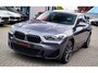 BMW X2 XDrive20i High Executive | Stoelverwarming | Panorama | Head Up Display | M Sport onderstel | M Sport pakket