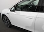 Volkswagen ID.4 204pk Panorama dak Navigatie Climate Control Parkeer Sensoren Lichtmetalen velgen