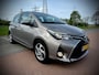 Toyota Yaris 1.5 Hybrid Aspiration, AUTOMAAT, NIEUWSTAAT, ZUINIG, APK