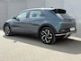 Hyundai Ioniq 5 Style 77.4 kWh / SOH 100% / Fabrieksgarantie t/m 12-2027 / Dealer onderhouden / Weinig km / Warmtepomp / CCS snel laden / Adaptieve Cruise Control / Navigatie / Apple Carplay Android / 19" LM wielen /