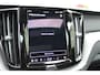 Volvo XC60 2.0 T8 Plug-in hybrid AWD Ultra Dark | Head-Up | Panoramadak | Leder | H&K | BLIS
