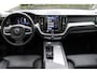 Volvo XC60 2.0 T8 Plug-in hybrid AWD Ultra Dark | Head-Up | Panoramadak | Leder | H&K | BLIS
