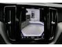 Volvo XC60 2.0 T8 Plug-in hybrid AWD Ultra Dark | Head-Up | Panoramadak | Leder | H&K | BLIS