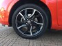 Toyota Yaris 1.5 Hybrid Orange Sport Automaat | Navigatie | Rijklaar incl. garantie |