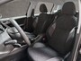 Peugeot 2008 1.2 PureTech Sport (APPLE CARPLAY, NAVIGATIE, CRUISE, PARKEERSENSOREN, SPORTSTOELEN, LM VELGEN, NIEUWE APK, NIEUWSTAAT)