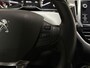 Peugeot 2008 1.2 PureTech Sport (APPLE CARPLAY, NAVIGATIE, CRUISE, PARKEERSENSOREN, SPORTSTOELEN, LM VELGEN, NIEUWE APK, NIEUWSTAAT)