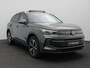Volkswagen Tiguan 1.5 eHybrid Life Edition 204PK DSG Pano-Schuifdak, Trekhaak, 19" LM Velgen, Navi via apple carplay/android auto, Stoel-stuurverwarming, Keyless, Elektr. Achterklep, Side Assist