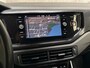 Volkswagen Polo 1.0 TSI Sportline Automaat (VIRTUAL COCKPIT, APPLE CARPLAY, KEYLESS, GROOT NAVI, CLIMATE, SPORTSTOELEN, LM VELGEN, CAMERA, GETINT GLAS, NIEUWSTAAT)