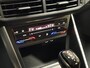 Volkswagen Polo 1.0 TSI Sportline Automaat (VIRTUAL COCKPIT, APPLE CARPLAY, KEYLESS, GROOT NAVI, CLIMATE, SPORTSTOELEN, LM VELGEN, CAMERA, GETINT GLAS, NIEUWSTAAT)
