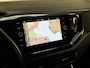 Volkswagen Polo 1.0 TSI Sportline Automaat (VIRTUAL COCKPIT, APPLE CARPLAY, KEYLESS, GROOT NAVI, CLIMATE, SPORTSTOELEN, LM VELGEN, CAMERA, GETINT GLAS, NIEUWSTAAT)