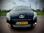 Peugeot 5008 1.6 THP Blue Lease Executive 7p. PANORAMADAK, NAVIGATIE, HEAD UP DISPLAY, NAP.