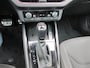 Skoda Scala 1.0 TSI Sport Business / Pano Dak / Navi / 18" Velgen