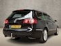 Volkswagen Passat Variant 3.2 V6 Highline 4M 251Pk Automaat (NAVIGATIE, LEDER, STOELVERWARMING, ADAPTIVE CRUISE, SPORTSTOELEN, GETINT GLAS, TREKHAAK, XENON, NIEUWSTAAT)