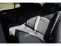 Volkswagen ID.3 Pro Limited Edition 59 kWh 204PK / 150kW, Steunhaak (voor fietsendrager), 19" 'Bergen' LMV, LED Matrix koplampen (IQ.Lights), dynamische grootlichtassistent (dynamic light assist), navigatie, Apple Carplay & Android Auto, DAB+, achteruitrijcamera (rear view), adaptieve cruise control (acc), parkeersensoren voor en achter (pdc), verwarmbare voorstoelen, verwarmbaar multifunctioneel lederen stuurwiel, privacy glas, diefstalalarm, 2-zone climatronic, parkeerassistent incl. parkeerhulp (park assist plus) etc.
