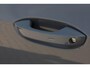 Volkswagen ID.3 Pro Limited Edition 59 kWh 204PK / 150kW, Steunhaak (voor fietsendrager), 19" 'Bergen' LMV, LED Matrix koplampen (IQ.Lights), dynamische grootlichtassistent (dynamic light assist), navigatie, Apple Carplay & Android Auto, DAB+, achteruitrijcamera (rear view), adaptieve cruise control (acc), parkeersensoren voor en achter (pdc), verwarmbare voorstoelen, verwarmbaar multifunctioneel lederen stuurwiel, privacy glas, diefstalalarm, 2-zone climatronic, parkeerassistent incl. parkeerhulp (park assist plus) etc.