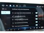 Volkswagen ID.3 Pro Limited Edition 59 kWh 204PK / 150kW, Steunhaak (voor fietsendrager), 19" 'Bergen' LMV, LED Matrix koplampen (IQ.Lights), dynamische grootlichtassistent (dynamic light assist), navigatie, Apple Carplay & Android Auto, DAB+, achteruitrijcamera (rear view), adaptieve cruise control (acc), parkeersensoren voor en achter (pdc), verwarmbare voorstoelen, verwarmbaar multifunctioneel lederen stuurwiel, privacy glas, diefstalalarm, 2-zone climatronic, parkeerassistent incl. parkeerhulp (park assist plus) etc.