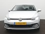 Volkswagen Golf 1.0 TSI Life Navigatie - ACC - Climatronic - PDC - Trekhaak - ACC - Apple Carplay/Android Auto