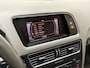 Audi Q5 3.2 FSI quattro 271Pk Automaat (PANORAMADAK, SCHERM, CLIMATE, LEDEREN SPORTSTOELEN, GETINT GLAS, CRUISE, NIEUWE APK, NIEUWSTAAT)