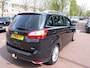 Ford Grand C-Max 1.0 Titanium 7p. 7 PERSOONS  nieuwe motor heeft 80.000km gereden