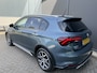 Fiat Tipo Cross 1.0 Cross Airco - Achteruitrijcamera - Parkeersensoren - Navigatie - Stoelverwarming - U-connect - Licht metalen velgen 17 inch - Trekhaak afneembaar - Cruise control - Radio - Mistlampen - Bluetooth - Dakrails - Elektrische ramen - Extra getint glas achter - Led verlichting - Start/stop systeem - Nieuw bij ons geleverd