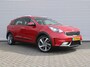 Kia Niro Hybrid 1.6 GDi DynamicLine | Trekhaak | 18" LM | Camera | Navi | Cruise | Clima | Half stof/leer | Apple Carplay/Android Auto |
