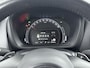 Toyota Aygo X 1.0 VVT-i S-CVT Envy Limited | Navigatie | Parkeersensoren | Automaat | Lichtmetalen Velgen | Mistlampen | Cruise Control + Climate Control | Elektrische Ramen + Spiegels | Draadloze Telefoonlader |