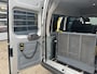Ford Transit 300S 2.2 TDCI Rolstoelvervoer Rolstoellift 2-Persoons + 1 Rolstoelplek Elektrische ramen Standkachel Euro 4