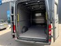Volkswagen Crafter Automaat 177 pk | Digitaal Display | Navigatie | Parkeersensoren | Laadruimte betimmering | BPM vrij voor ondernemers