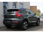 Volvo XC40 2.0 B4 Plus Dark | Elektrisch verstelbare stoelen met memory | Adaptieve cruise controle | Verwarmbare voorstoelen | Verwarmbaar stuurwiel | Andriod Auto | Apple CarPlay | Blind spot